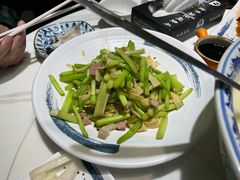 -南京金牛湖巨碗鱼头