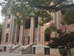 -中山大学广州校区南校园怀士堂