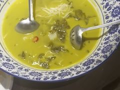 -东口码头·烧鸽子·鱼头泡饼·地方菜(金鹰悦城店)