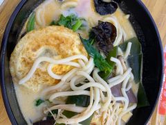 -杨光辉麻辣烫(华侨城商业中心店)
