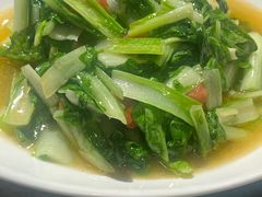 -乡村馕坑肉·烧烤·新疆菜·本地人更爱吃(阿勒泰首店)