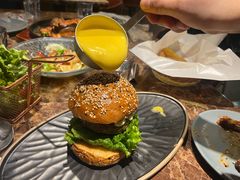 -Let'sBURGERplus·非常创意汉堡(三里屯店)