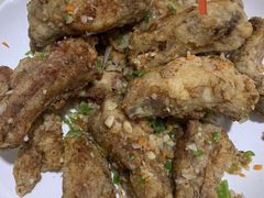 -小胡子农家菜馆