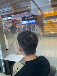 -川和潮人