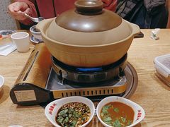 -邹开喜·炭炉鸡煲·海鲜火锅(虹口足球场店)