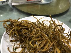 -四川小胡子海鲜(丁村万人海鲜广场店)