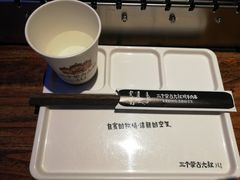 餐具摆设-三个蒙古大叔羊肉串(大宁店)