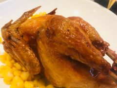 -港丽餐厅(高德置地店)