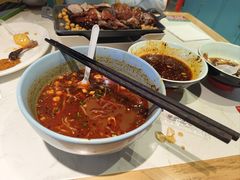 -芙蓉巷成都名小吃(大卫城店)