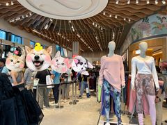 -lululemon(比斯特购物村店)