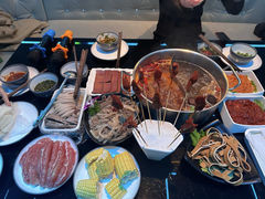 -唯爱KTV聚会餐厅(仙林东城汇店)