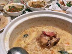 -三人行骨头王火锅(长寿店)