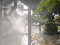 -融汇温泉