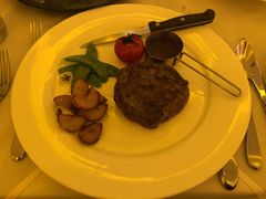 -成桂西餐厅·42年的味道(五大道疙瘩楼店)