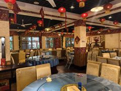 -靠山屯东北农家菜(八龙桥雅苑店)