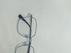 -西南眼镜·蔡司·依视路战略合作店(南街店)