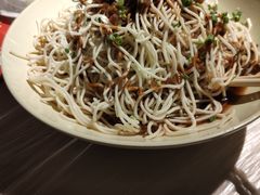 凉面-巴厘龙虾·榜首油焖大虾(洞庭·艺术洋房店)