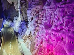 -泰安地下龙宫景区