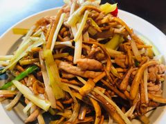 -上名堂·鱼头好吃(体育场路店)