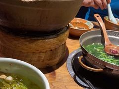 -吃饭皇帝大土家民族菜(正大广场店)
