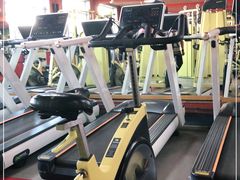 -英特健身俱乐部