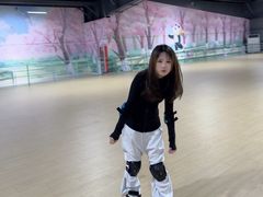 -极限PLAY运动娱乐新世界·团建派对表演休闲馆·室内高空游乐园