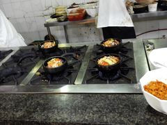 -八一路好吃街(雨田商务大厦店)