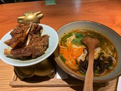 -百春原湖南牛肉粉(百联世纪店)