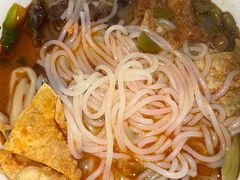 -弘束束柳州深巷螺蛳粉(珠江路店)