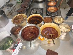 -珀玉莲花白米线店