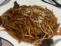 老广炒牛河-老廣食堂(区庄店)