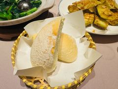 雪山奶露包-小炳胜(卓悦中心店)
