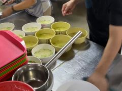 -周震馄饨