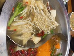 -沸炉重庆老火锅(军事博物馆店)