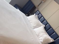 -Ting无边际江景酒店(重庆解放碑云端之眼店)