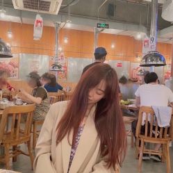 -宫铭烫发染发接发店
