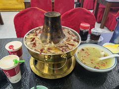 -撒拉人家.酸菜牦牛肉火锅