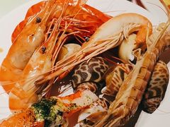 -四海一家自助餐(益田假日广场店)