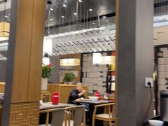 -闫府私房菜(恒隆店)