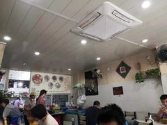 大堂-韦记螺蛳粉(NO2店)