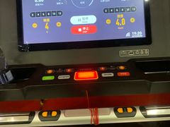 -乐刻运动健身精品馆(览秀城店)