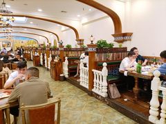 大堂-清真·玛丽亚新疆菜主题餐厅(浙江中路店)
