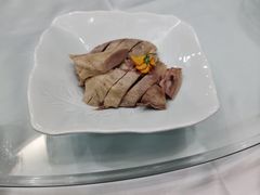 金牌紫霞盐水鸭-南京国际会议大酒店