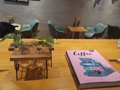 -ZING COFFEE 镜咖啡