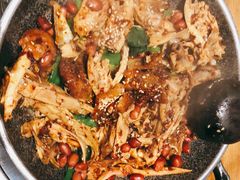 -吃饭皇帝大土家民族菜(正大广场店)