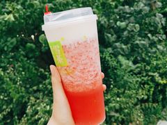 -奈雪的茶(百盛店)