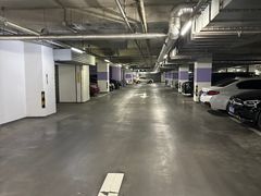 -三里屯SOHO-地下停车场