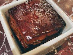 东坡肉-新白鹿餐厅(爱琴海购物中心店)