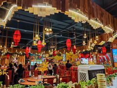 -老滇山寨•云南特色菜•地方菜•民族风情歌舞表演(金碧店)