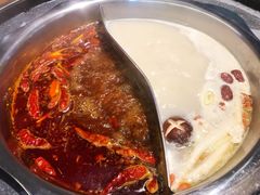-三人行骨头王火锅(长寿店)